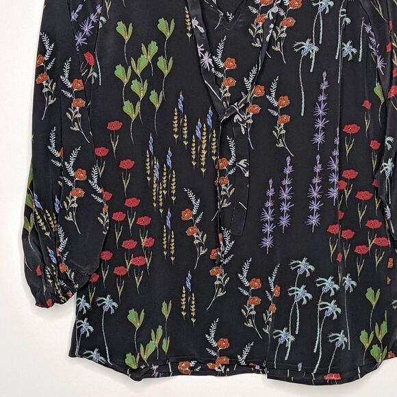 Tucker The Long Tie Blouse After the Rain in Crepe de Chine Silk Top Floral - Picture 3 of 9